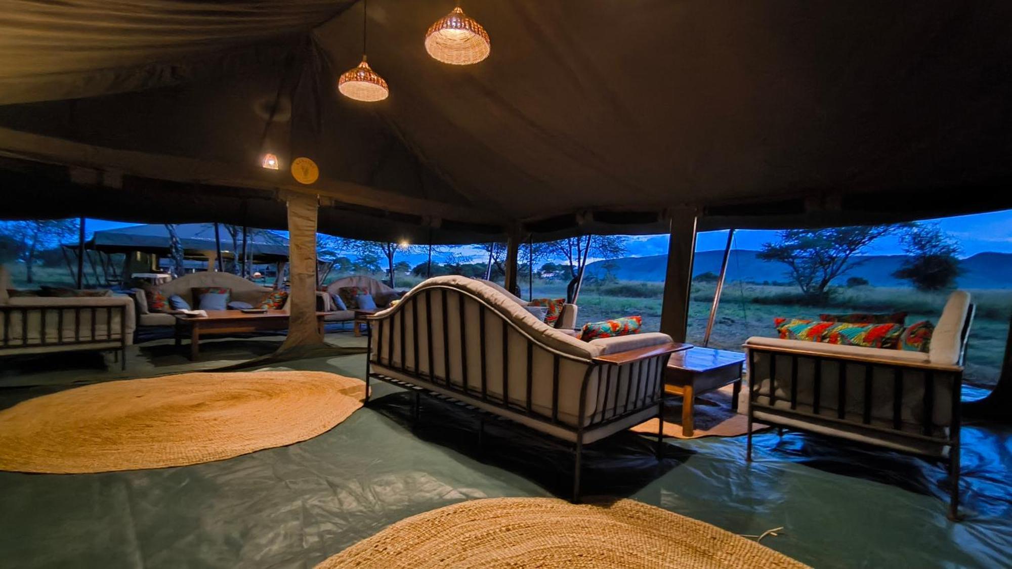 Kananga Special Tented Camp Banagi Kültér fotó