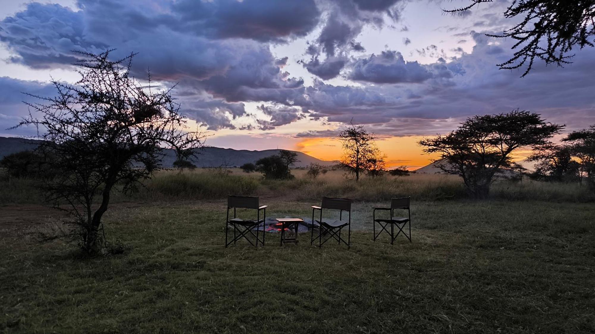 Kananga Special Tented Camp Banagi Kültér fotó