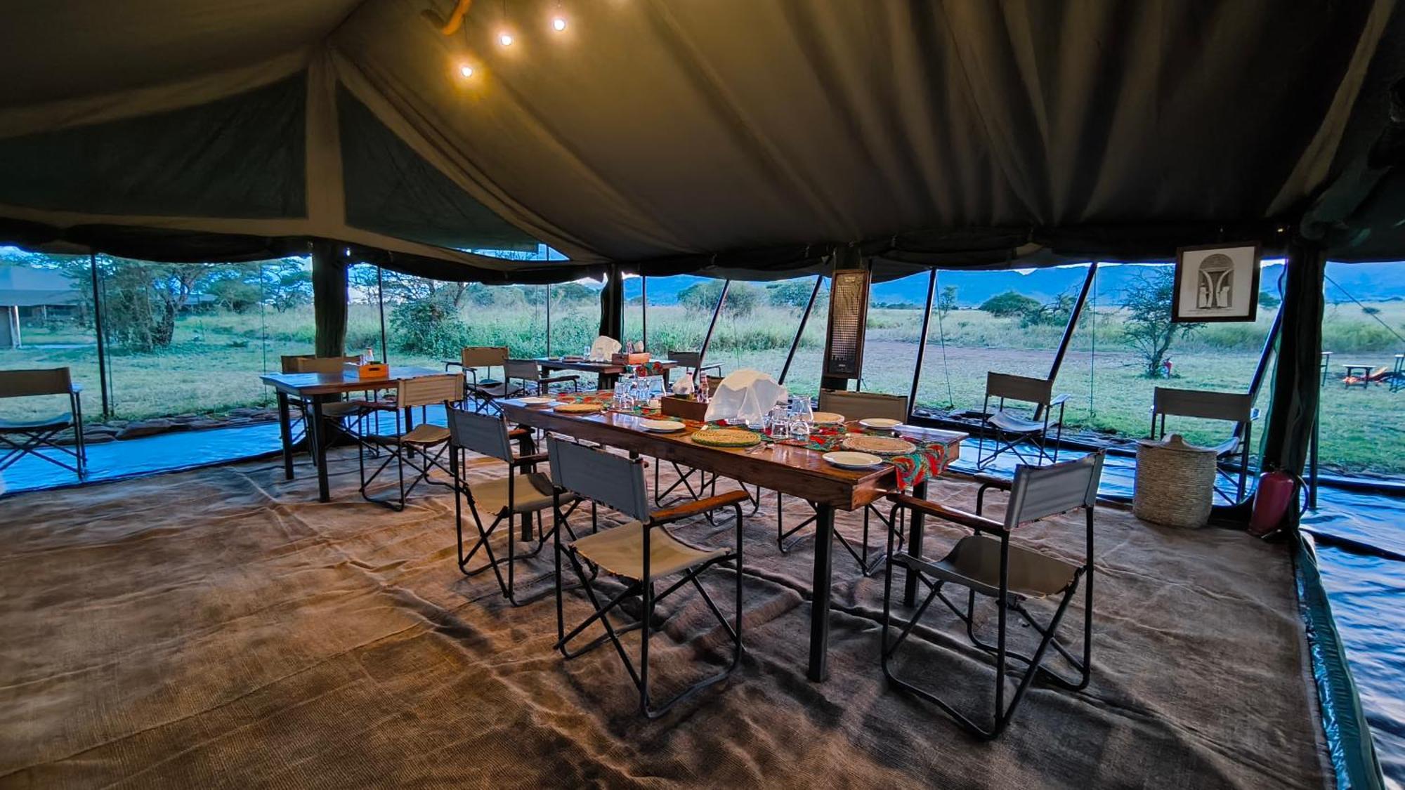 Kananga Special Tented Camp Banagi Kültér fotó